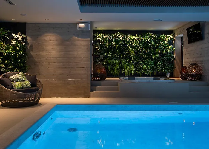 Lodge Luxury